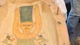 Égypte antique : un dessin ressemblant à Marge Simpson découvert dans le sarcophage d'une momie