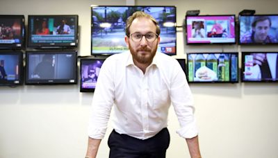 Tras cinco años Maximiliano Luksic deja el cargo de Director Ejecutivo de Canal 13 - La Tercera