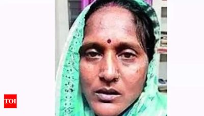 Bihar gang’s logistics head ‘Chachi’ nabbed | Kolkata News - Times of India