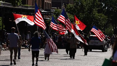 Omaha Memorial Day parade honors veterans and their families, female athletes