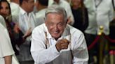 Con un “superpeso”, menos pobres y deudas en seguridad: el México que deja López Obrador