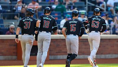 Walker hits 3rd-inning grand slam and Diamondbacks beat Mets 10-5 to stop 5-game skid