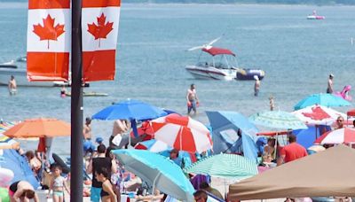 Ontario beach town fires back at claims people are pooping in the sand