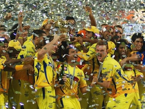On This Day In 2011: CSK Thump RCB to Seal Back-To-Back IPL Crowns - News18