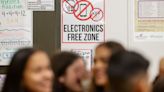 More Florida school districts are limiting cellphones on campus