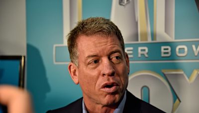 Hall of Famer Troy Aikman reflects on wild recruitment process