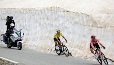 Richard Carapaz, ante ‘brutal Tadej Pogacar, ‘el ciclista perfecto’, perdió el liderato del Tour de Francia, afirma la prensa internacional