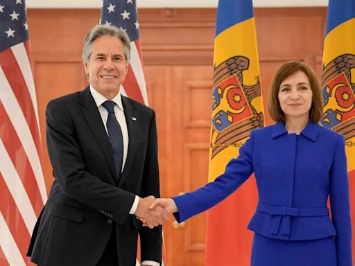 Blinken viajó a Moldavia y anunció que Estados Unidos aportará asistencia energética y financiera para contrarrestar la influencia rusa