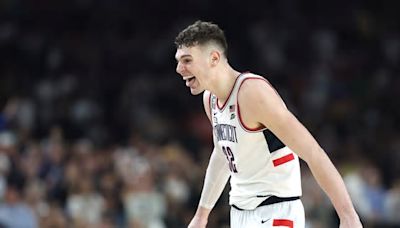 ESPN 2024 NBA Mock Draft: Clingan Rises to No. 3, Zach Edey to Heat, Bronny Undrafted