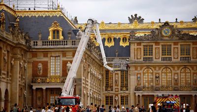 Controlan incendio en techos del Palacio de Versalles en Francia - El Diario - Bolivia