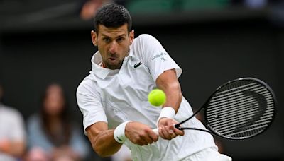 Djokovic faz 13ª semi em Wimbledon e iguala recorde de Federer - TenisBrasil