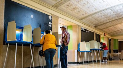 What to know about noncitizen voting and the November referendum question in Wisconsin