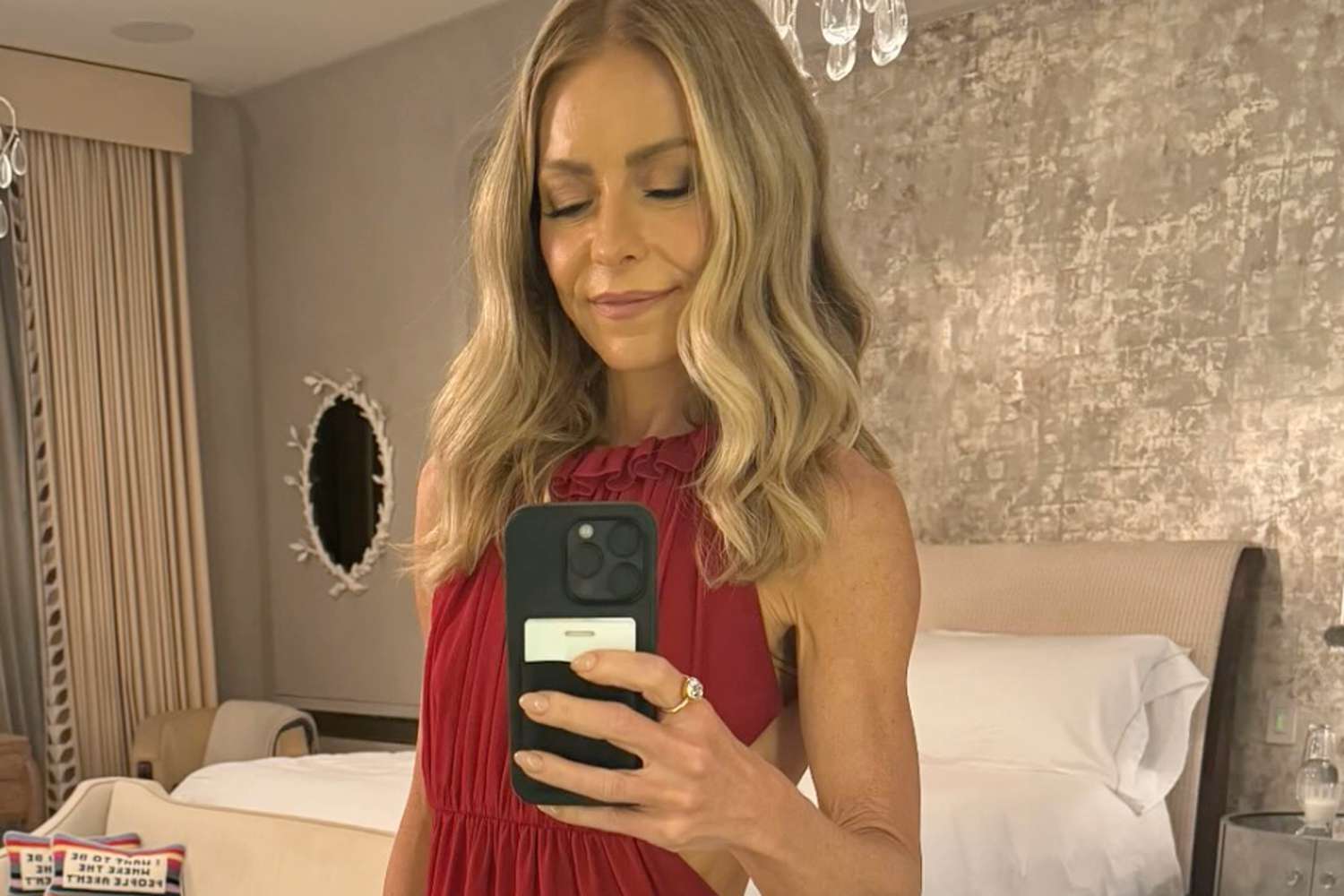 Kelly Ripa Shares a Look Inside Her Luxurious Bedroom After Time100 Date Night with Mark Consuelos