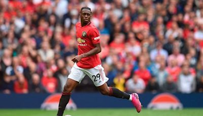 West Ham announce £15m Aaron Wan-Bissaka signing from Man United – the Hammers’ eighth summer acquisition