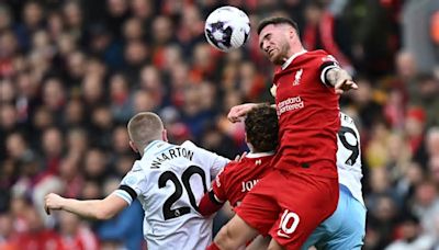 Liverpool pierde en casa ante Crystal Palace y se aleja del título en Inglaterra