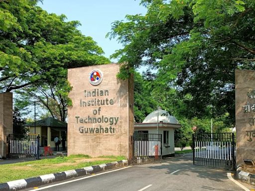 IIT Guwahati launches certification programmes in advanced data analytics with Learnbay