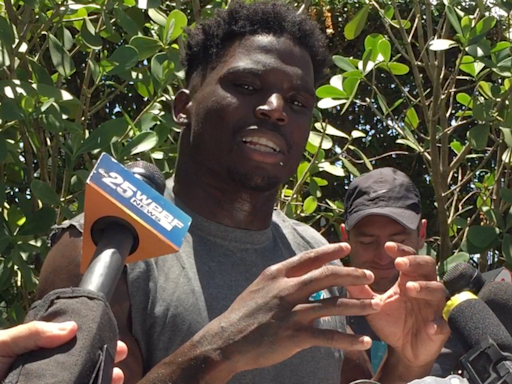 Tyreek Hill's goal: ‘Ensuring I'm a Dolphin for life'