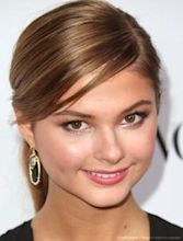 Stefanie Scott