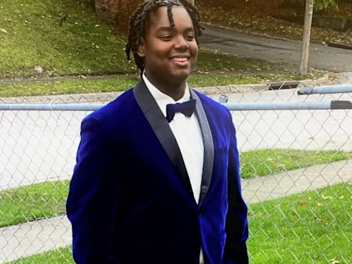 Charges dismissed against teen shot by Akron police officer