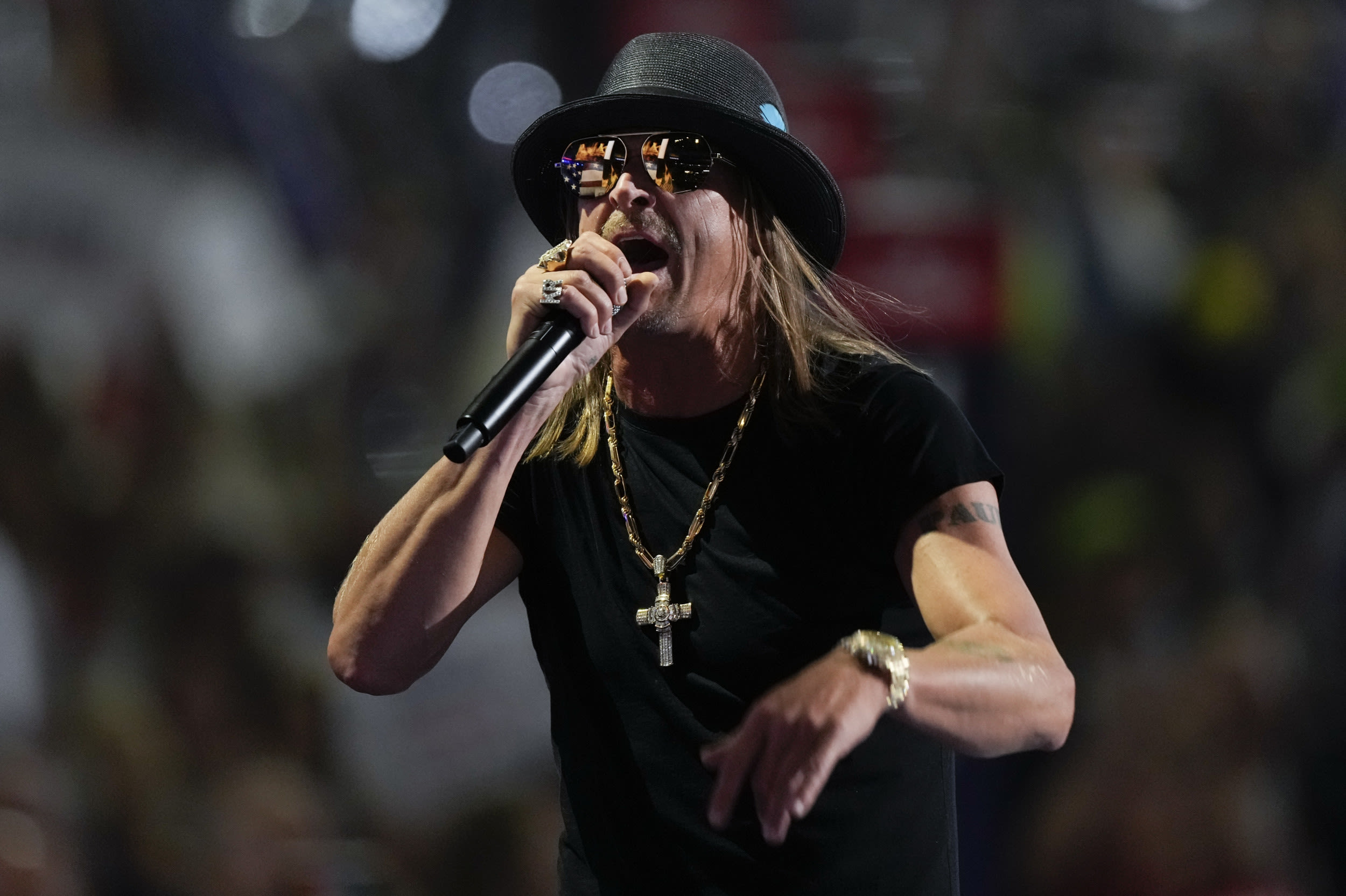 Kid Rock brings RNC crowd to its feet with his hit 'American Bad Ass'