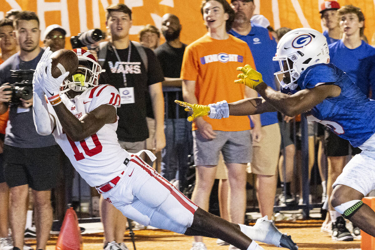 A look back at every Bishop Gorman-Mater Dei football game