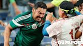 Mexico fans again chant anti-gay slur in the U.S., storm the field - Outsports