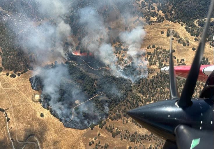 Crews battling vegetation fire in San Benito County – KION546
