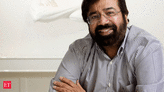 Harsh Goenka's playful jab on govt offices 'unaffected' by Microsoft outage - The Economic Times