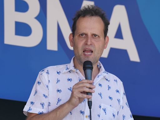 Adam Kay urges next government and junior doctors to ‘sit down and work it out’