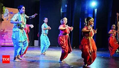 Tribute to Rabindranath Tagore: Contests, Songs, and Dance | Lucknow News - Times of India