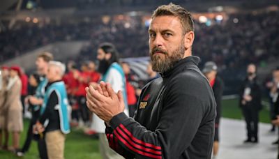 Daniele De Rossi Pens New Roma Contract