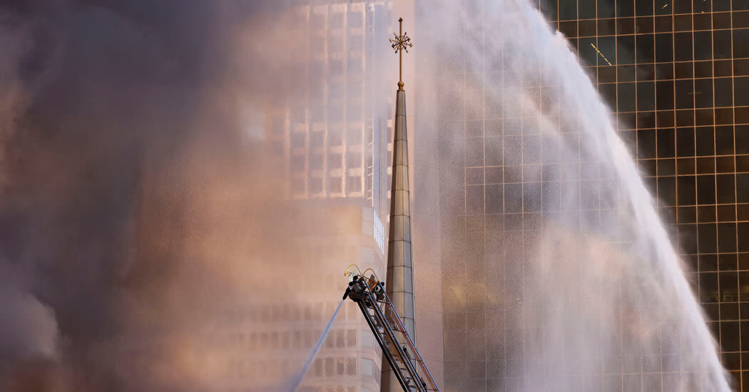 After Fire Destroys Sanctuary, Landmark Dallas Church Mourns What’s Lost