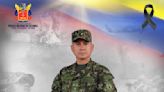 Soldado Jairo Urrego, herido tras ataque de las disidencias en Cauca, murió esperando helicóptero