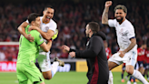 Lille 2-1 Aston Villa (3-3 agg, 3-4 on pens): Emiliano Martinez stars in penalty shootout win