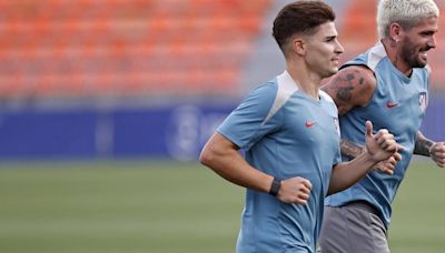 Simeone introduce un cambio en el once del Atlético para recibir al Valencia