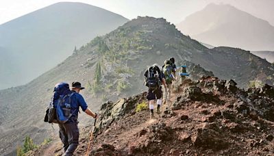 登山逾海拔2500米或有高山反應 專家籲慢行多喝水避免血氧低失溫 - 明報健康網