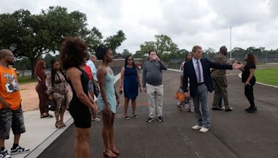 'All good things come to an end': Pine Forest track and field coach Paul Bryan recognized at ceremony