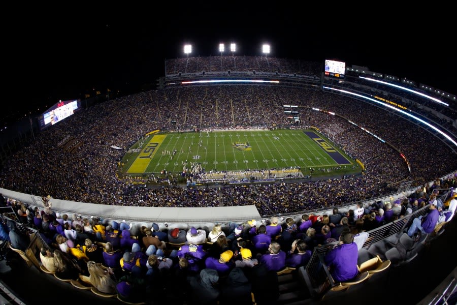 LSU fan saved at game in Tiger Stadium after becoming unresponsive in stands