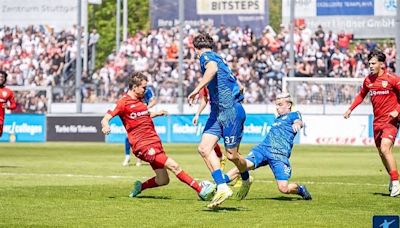 Stuttgarter Kickers machen gegen VfB Stuttgart II den Rückstand wett