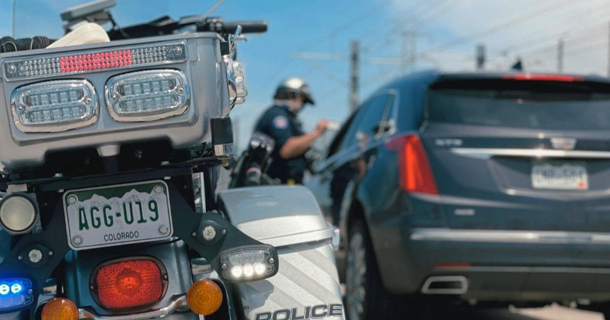 Aurora police launch enforcement operation targeting vehicles with expired license plates