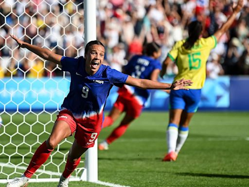 Brazil 0-1 USA - Emma Hayes leads USWNT to Olympic glory after Mallory Swanson nets winner in final - Eurosport