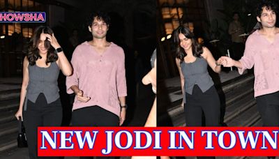 Mrunal Thakur & Siddhant Chaturvedi Walk Hand In Hand As They Get Papped Post Dinner; WATCH - News18