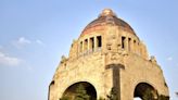 Muere trabajador tras caer del Monumento a la Revolución; esto sabemos