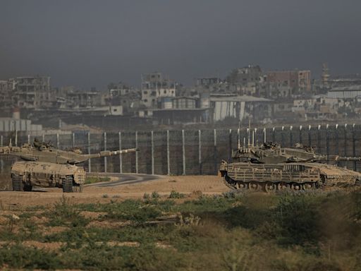 Israel launches fresh air strikes across central and south Gaza