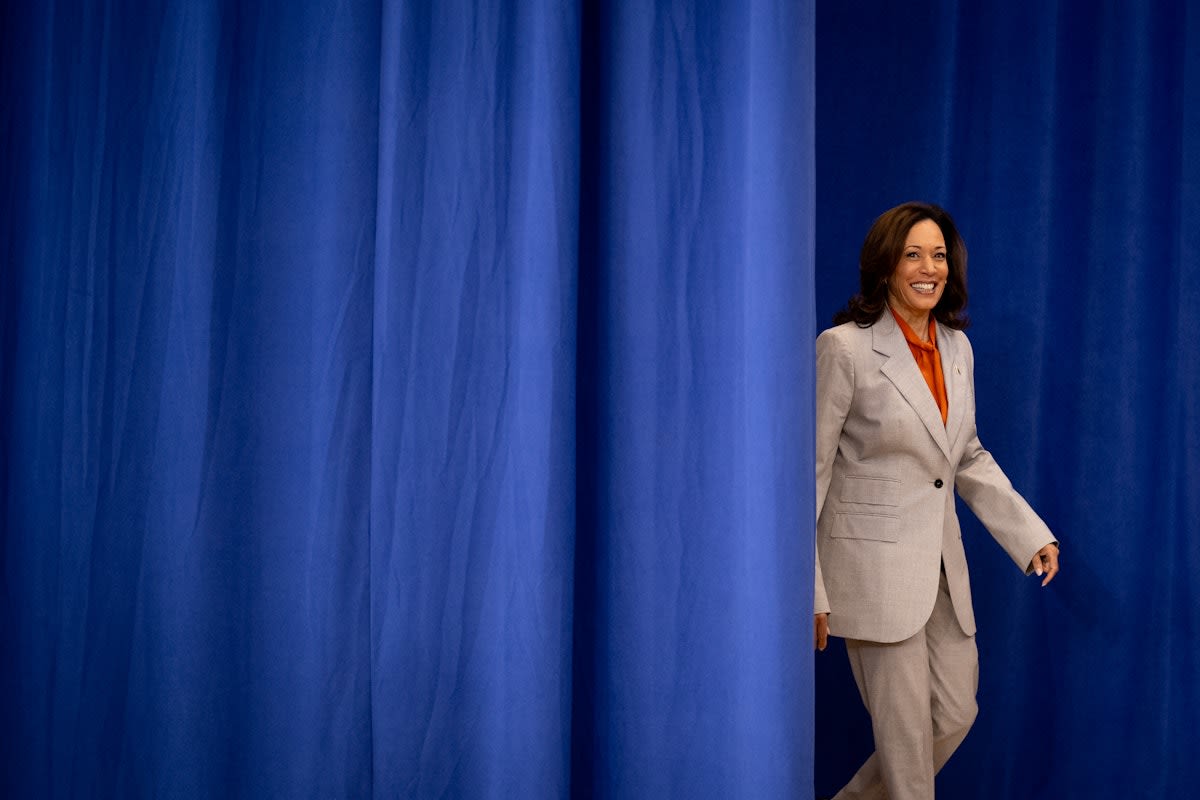 Here Are the Names Democrats Are Considering for Kamala’s Running Mate