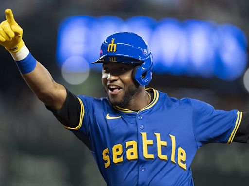Seattle Mariners Move Former World Series Champ Up in Lineup For Game 2 vs. Astros