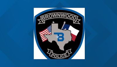 Brownwood PD officers deploy bean bag rounds to stop man from further injuring himself with box-cutter