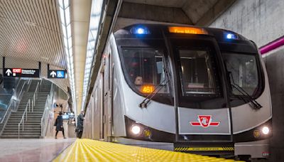 Toronto transit workers say they will walk out at midnight - Trains