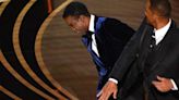 Chris Rock dice que no es la víctima de Will Smith tras la cachetada de los Óscar