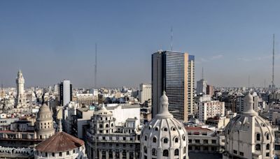 Buenos Aires Officials to Meet Investors as City Weighs Global Bond Sale
